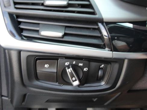Used 2017 BMW X5 xDrive50i image 30