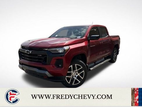 Used 2023 Chevrolet Colorado Z71 w/ Z71 Convenience Package 2 AWD/4WD image 30