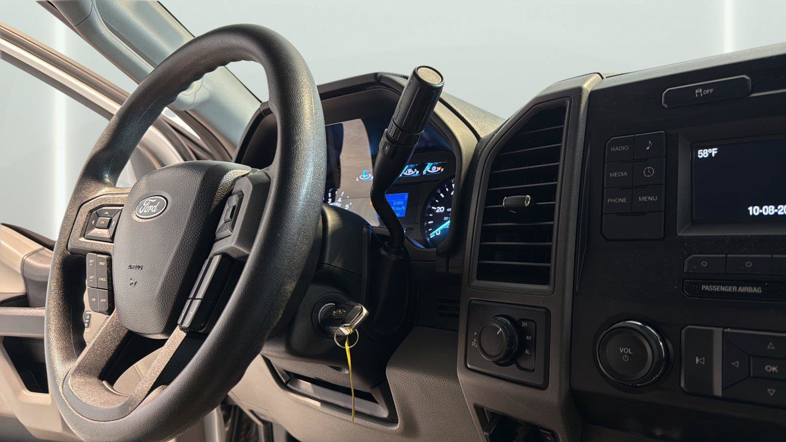 Used 2019 Ford F250 XL w/ STX Appearance Package AWD/4WD image 24