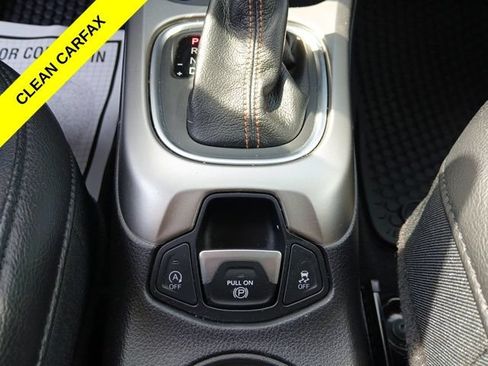 Used 2018 Jeep Compass Latitude w/ Popular Equipment Group AWD/4WD image 22