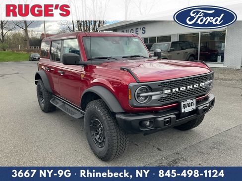 New 2026 Ford Bronco Badlands w/ Sasquatch Package image 1