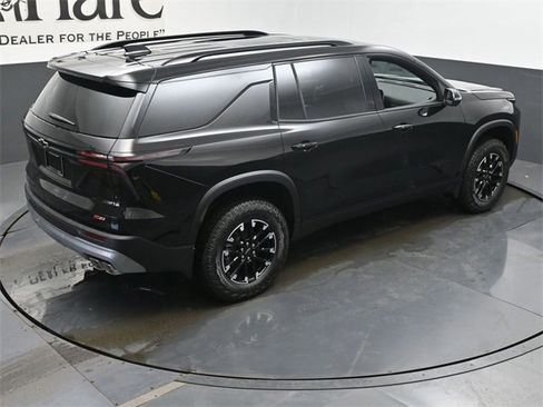 New 2026 Chevrolet Traverse Z71 w/ Driver Confidence Package image 19