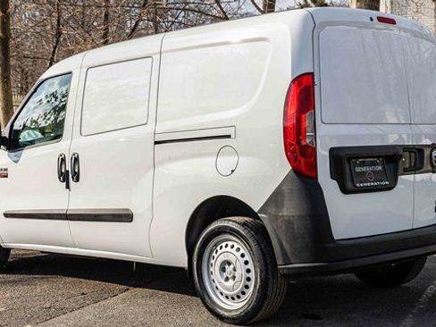 Used 2021 RAM ProMaster City Tradesman image 4