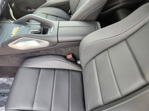 Certified 2025 Mercedes-Benz GLE 350 4MATIC image 8