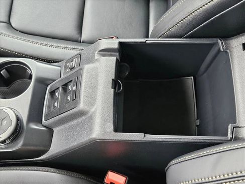 New 2025 Ford Bronco Badlands AWD/4WD image 14