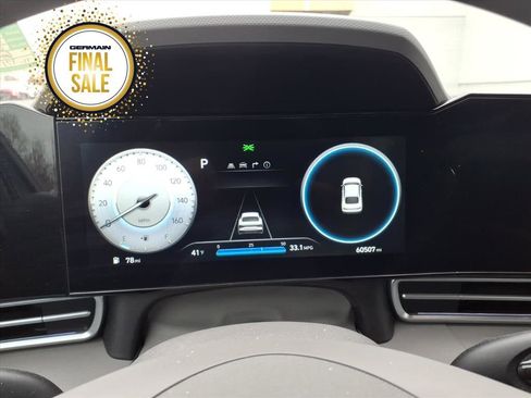 Used 2024 Hyundai Elantra SEL image 15