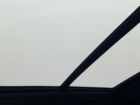 Used 2023 Chevrolet Tahoe High Country image 28