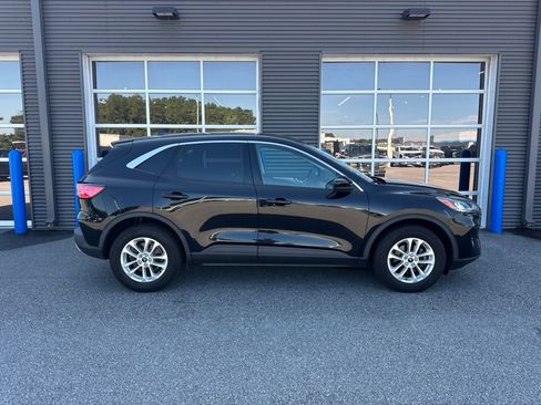Used 2021 Ford Escape SE AWD/4WD image 4