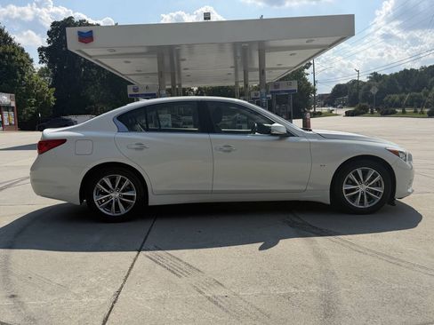 Used 2015 INFINITI Q50 AWD w/ Moonroof Package image 20