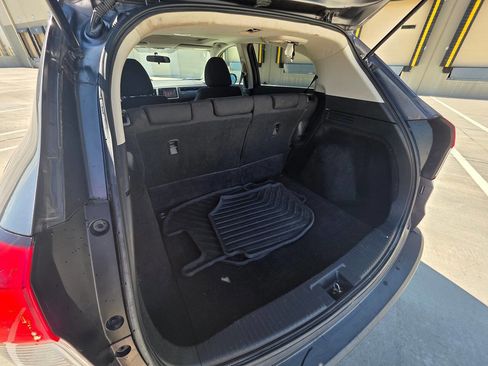 Used 2016 Honda HR-V EX image 10