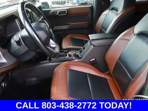 Used 2023 Ford Bronco Outer Banks AWD/4WD image 16