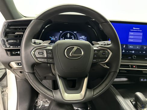 Certified 2025 Lexus RX 350h AWD/4WD image 18