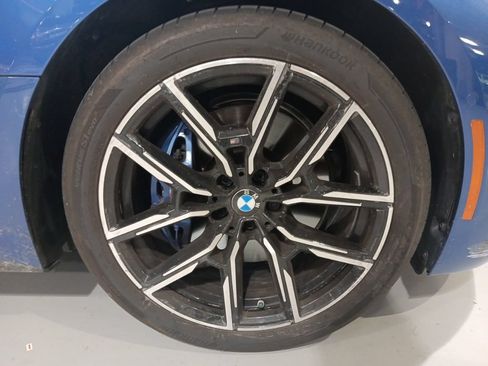 Used 2025 BMW i4 xDrive40i w/ M Sport Package AWD/4WD image 17