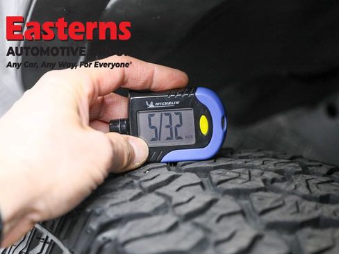 Used 2022 Nissan Frontier S image 27