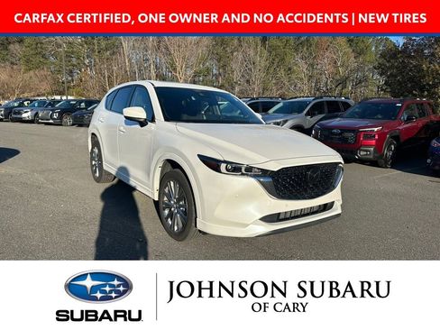 Used 2022 MAZDA CX-5 Signature image 1