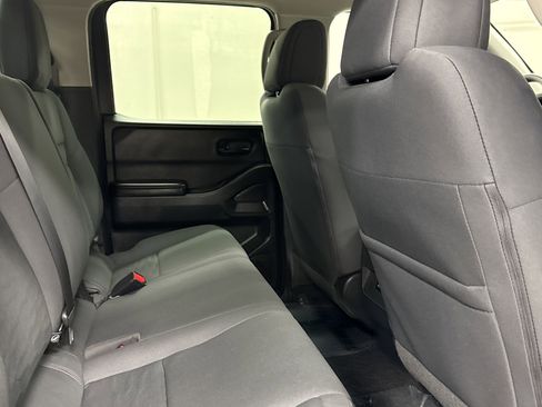 Used 2025 Nissan Frontier S image 19