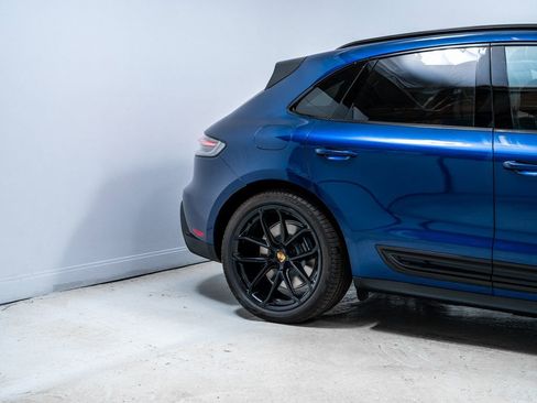 New 2026 Porsche Macan GTS image 11