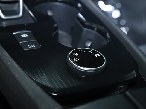 Certified 2023 Nissan Rogue SV AWD/4WD image 27