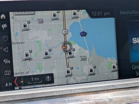 Used 2018 BMW 340i Sedan RWD image 11