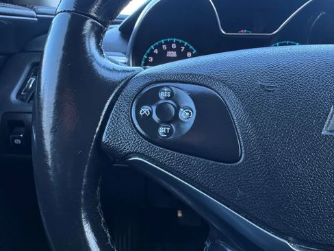 Used 2016 Chevrolet Impala LT image 18