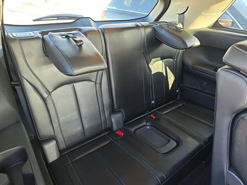 Certified 2023 INFINITI QX60 Pure image 11