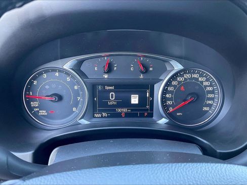 Used 2018 GMC Terrain Denali w/ GMC Pro Grade Package AWD/4WD image 21