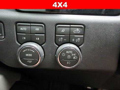 Certified 2026 Chevrolet Silverado 2500 ZR2 w/ LPO, Dark Essentials Package AWD/4WD image 35