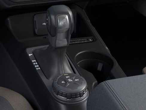 Used 2025 Ford Bronco Big Bend image 27