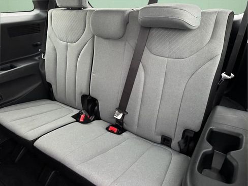 Used 2023 Hyundai Palisade SE w/ Cargo Package FWD image 18