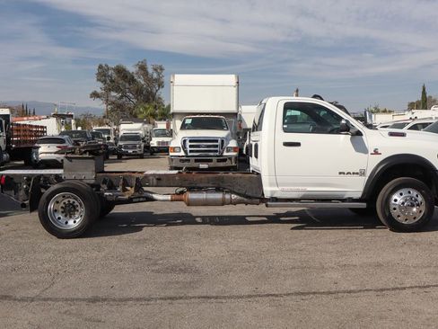 Used 2022 RAM 5500 Tradesman RWD image 10