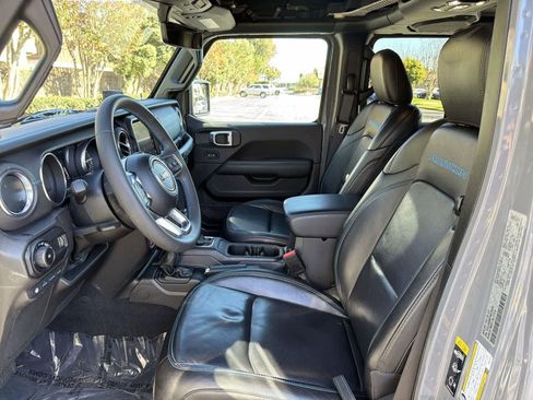 Used 2023 Jeep Wrangler Unlimited Rubicon 4xe image 23