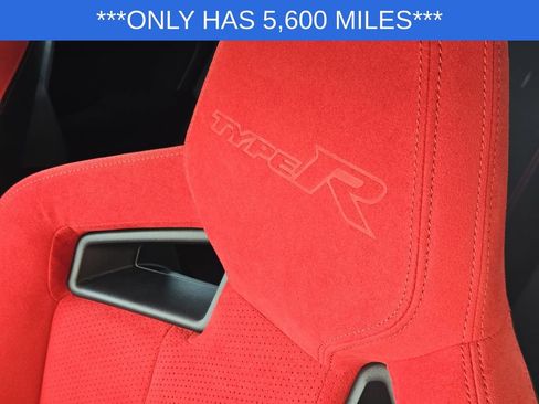 Used 2025 Honda Civic Type R image 15