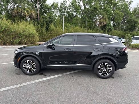 Used 2024 Kia Sportage EX AWD/4WD image 6