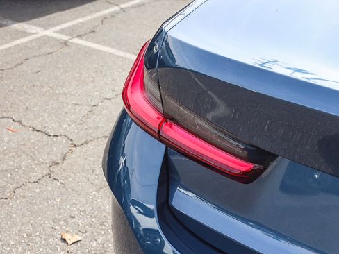 New 2026 BMW 330i Sedan w/ Convenience Package image 7