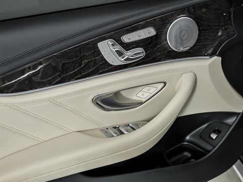 Used 2019 Mercedes-Benz E 63 AMG S image 17