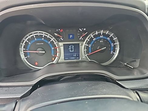 Used 2014 Toyota 4Runner Trail image 21