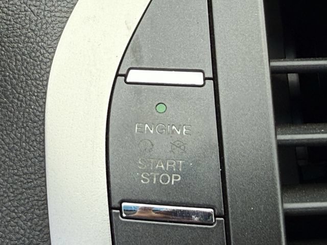 Used 2013 Lincoln MKZ FWD image 21