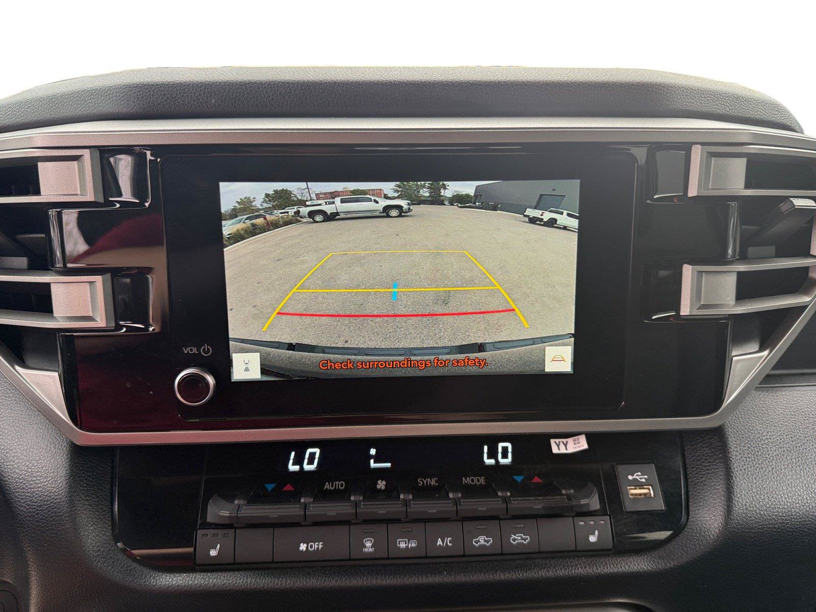 Used 2025 Toyota Tundra SR5 AWD/4WD image 17