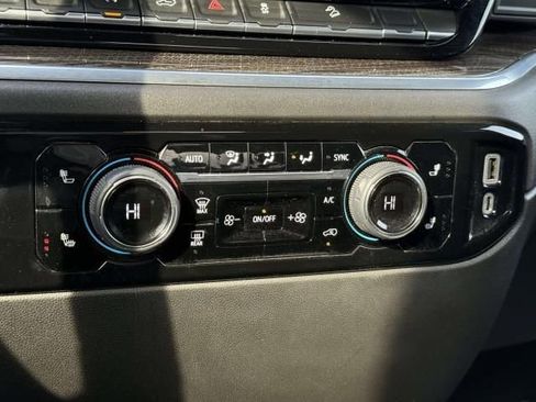 Used 2022 Chevrolet Silverado 1500 RST image 26