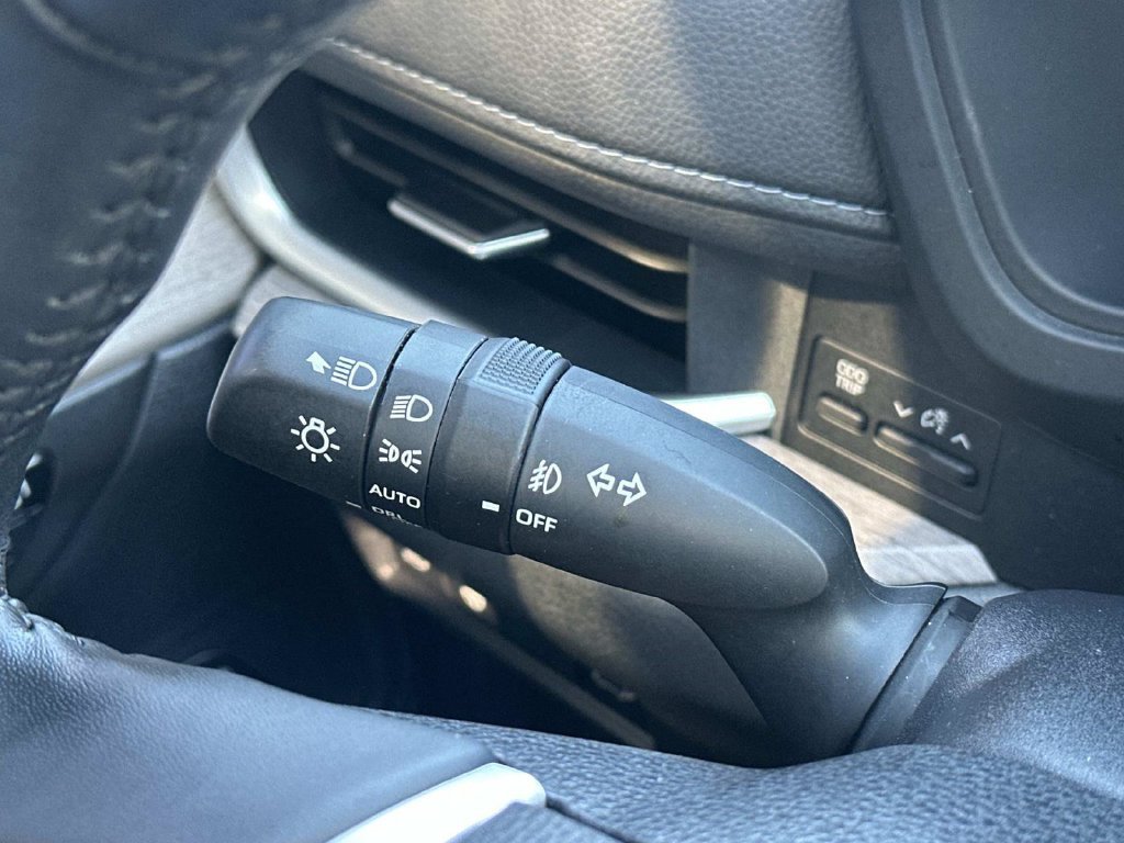 Used 2026 Toyota Grand Highlander FWD image 32