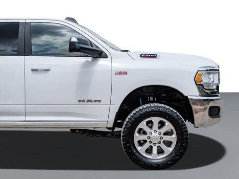 Used 2020 RAM 2500 Big Horn AWD/4WD image 7