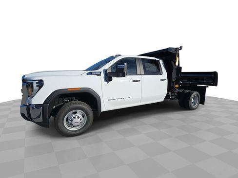 New 2025 GMC Sierra 3500 Pro w/ Convenience Package image 37
