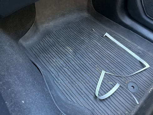 Used 2020 Ford Explorer ST w/ ST Street Pack image 17