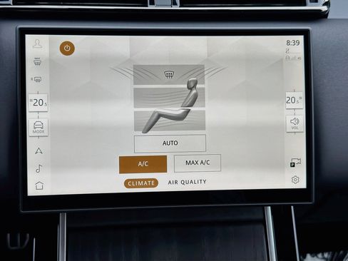 New 2026 Land Rover Range Rover Velar Belgravia AWD/4WD image 34