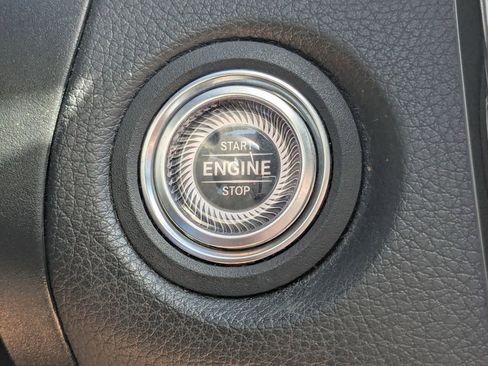 Certified 2021 Mercedes-Benz GLC 300 4MATIC image 22