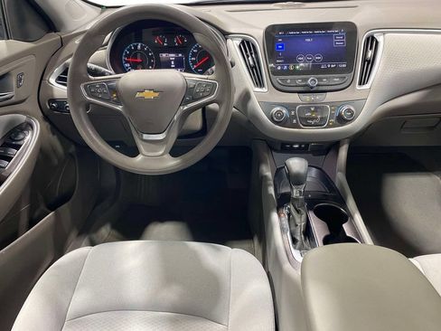 Used 2023 Chevrolet Malibu LS FWD image 12