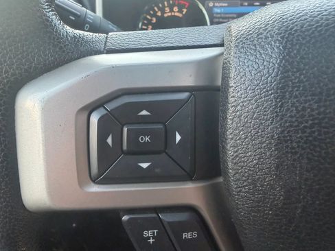 Used 2015 Ford F150 Lariat AWD/4WD image 20