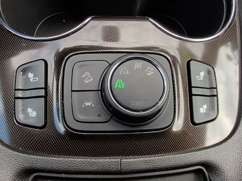 Used 2023 GMC Acadia AT4 AWD/4WD image 27