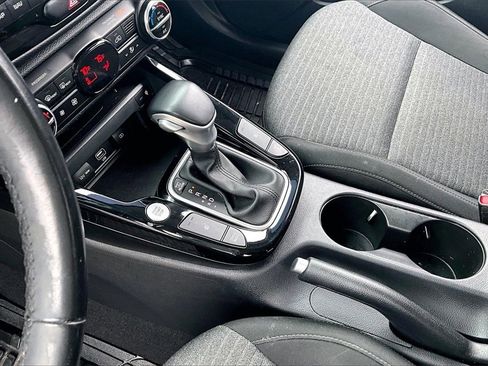 Certified 2021 Kia Soul EX image 14