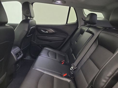 Used 2023 GMC Terrain SLT w/ Infotainment Package II AWD/4WD image 18